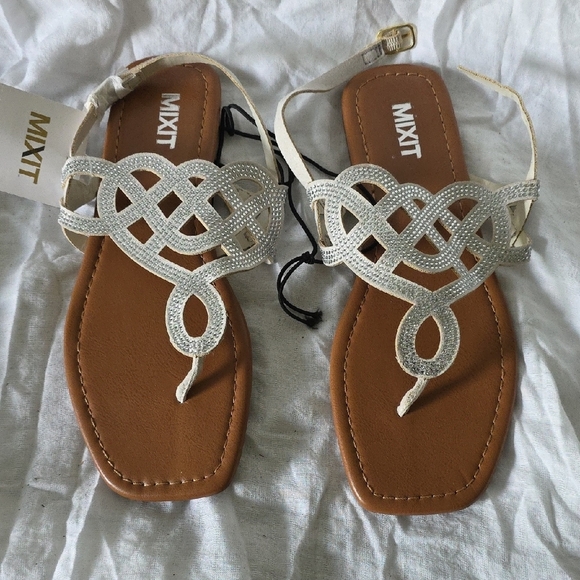 (J36) Mixit Tan and Silver Sandals with Intricate Design - Picture 1 of 3